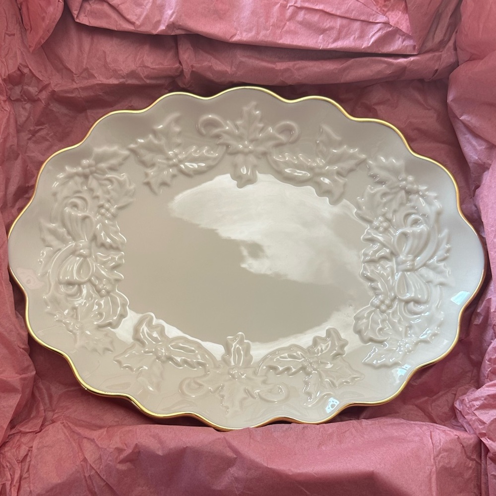 Lenox China Holiday Hostess Collection Christmas Oval Plate  ORIGINAL BOX